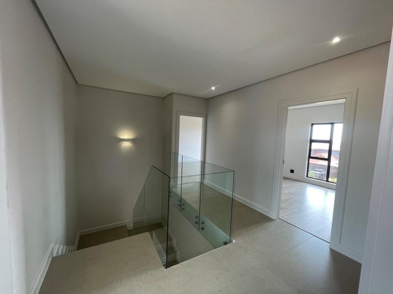 3 Bedroom Property for Sale in Umhlanga KwaZulu-Natal