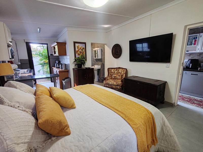 4 Bedroom Property for Sale in Uvongo Beach KwaZulu-Natal