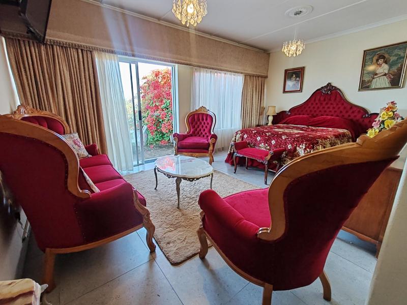 4 Bedroom Property for Sale in Uvongo Beach KwaZulu-Natal