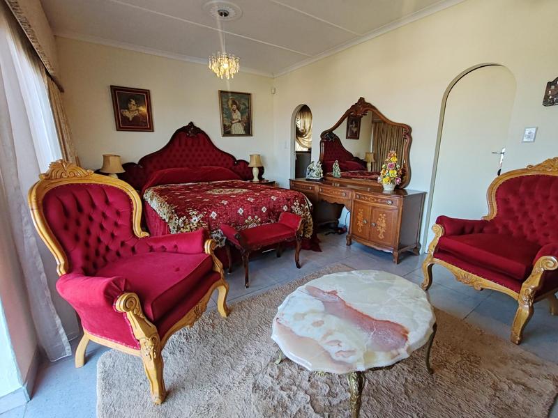 4 Bedroom Property for Sale in Uvongo Beach KwaZulu-Natal