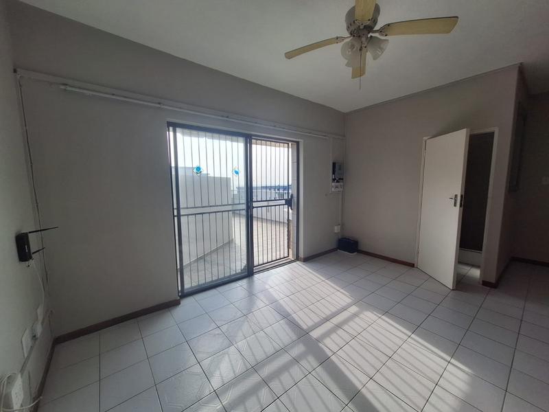 2 Bedroom Property for Sale in Manaba Beach KwaZulu-Natal