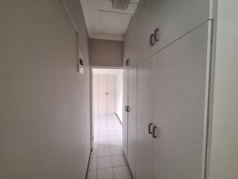 2 Bedroom Property for Sale in Manaba Beach KwaZulu-Natal