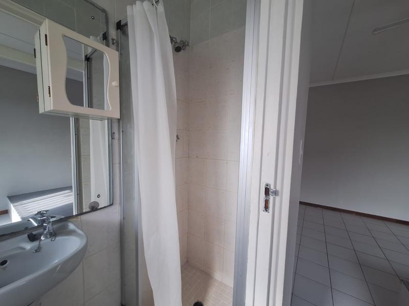 2 Bedroom Property for Sale in Manaba Beach KwaZulu-Natal