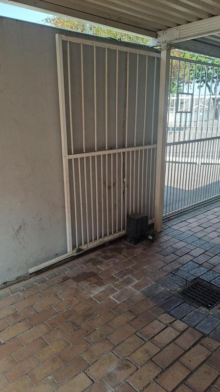 To Let 3 Bedroom Property for Rent in Reservoir Hills KwaZulu-Natal