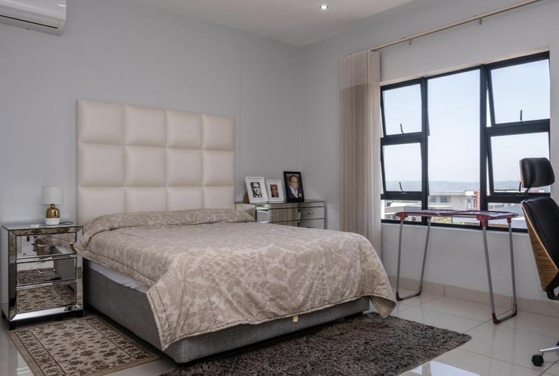 To Let 3 Bedroom Property for Rent in Umhlanga Ridge KwaZulu-Natal