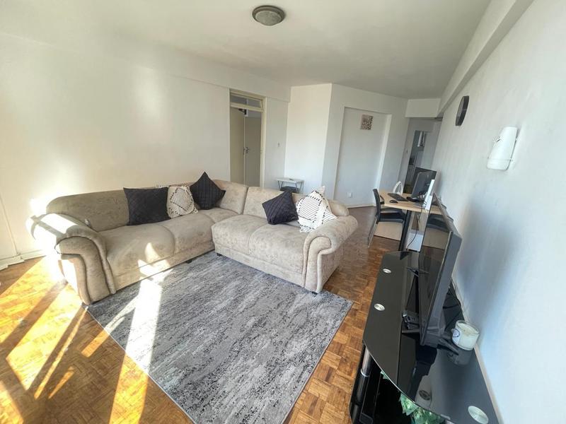 1 Bedroom Property for Sale in Victoria Embankment KwaZulu-Natal