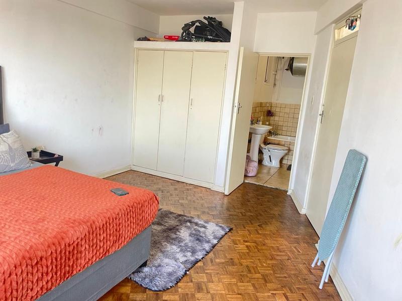 1 Bedroom Property for Sale in Victoria Embankment KwaZulu-Natal