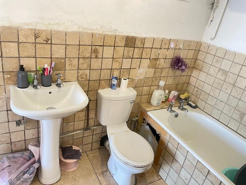 1 Bedroom Property for Sale in Victoria Embankment KwaZulu-Natal