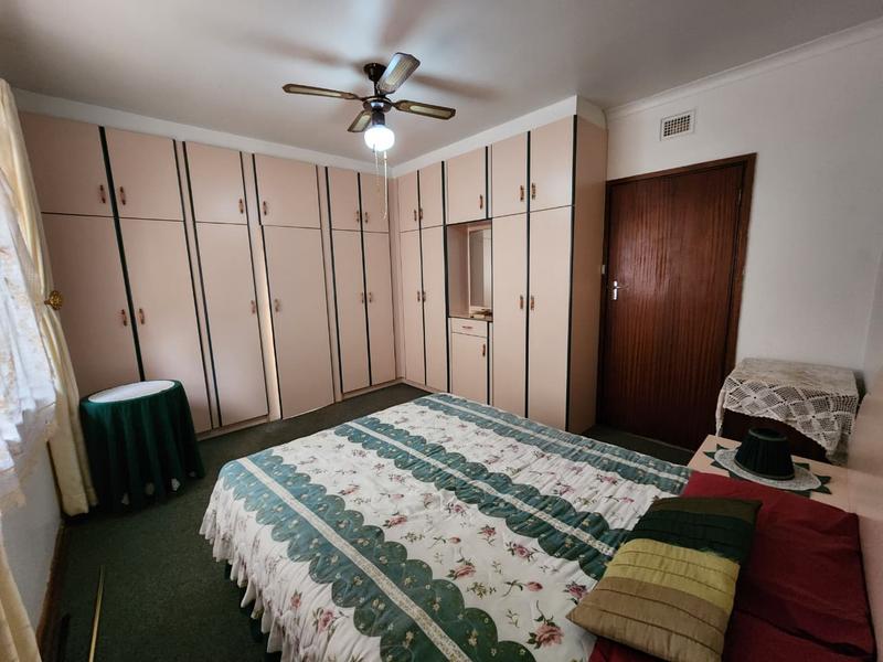 5 Bedroom Property for Sale in Shallcross KwaZulu-Natal