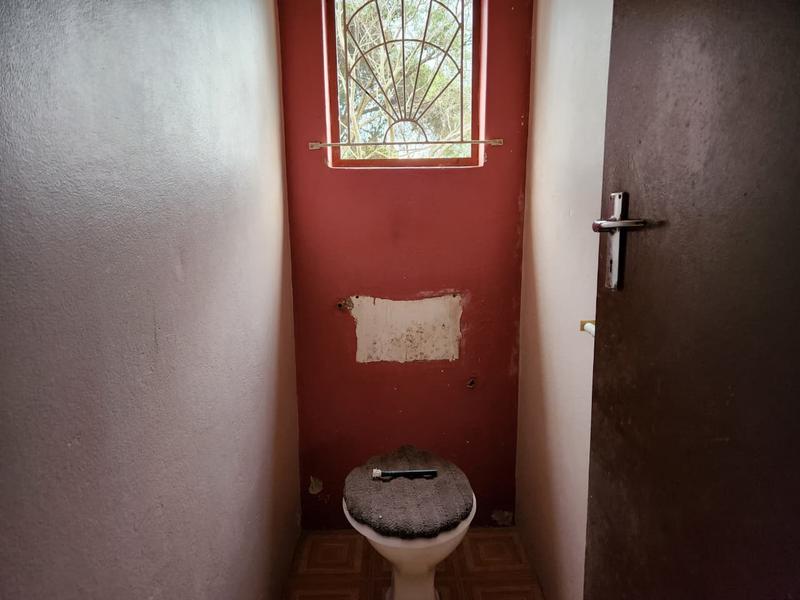 5 Bedroom Property for Sale in Shallcross KwaZulu-Natal