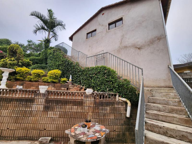 5 Bedroom Property for Sale in Shallcross KwaZulu-Natal