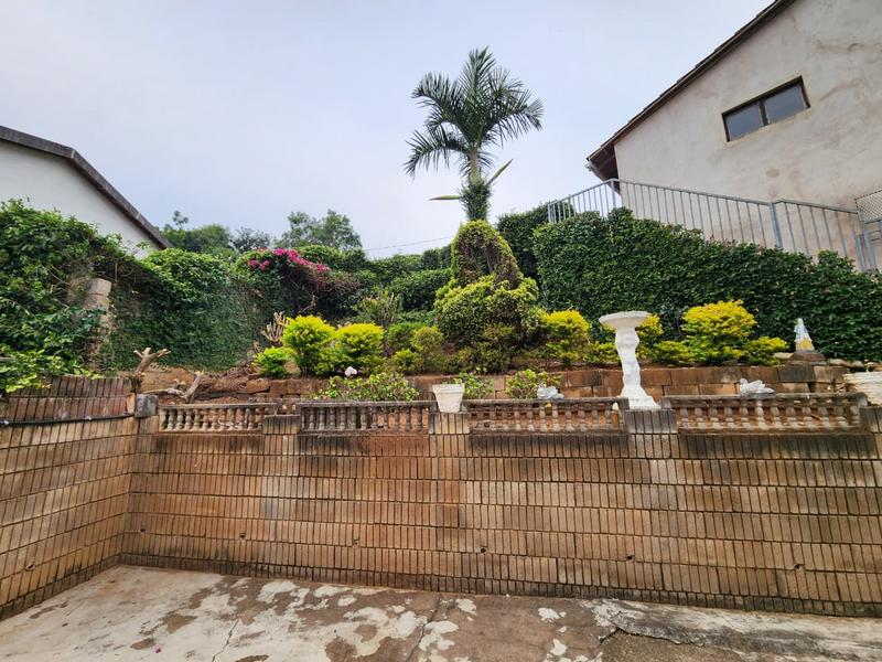 5 Bedroom Property for Sale in Shallcross KwaZulu-Natal