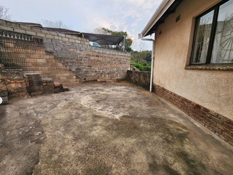 5 Bedroom Property for Sale in Shallcross KwaZulu-Natal