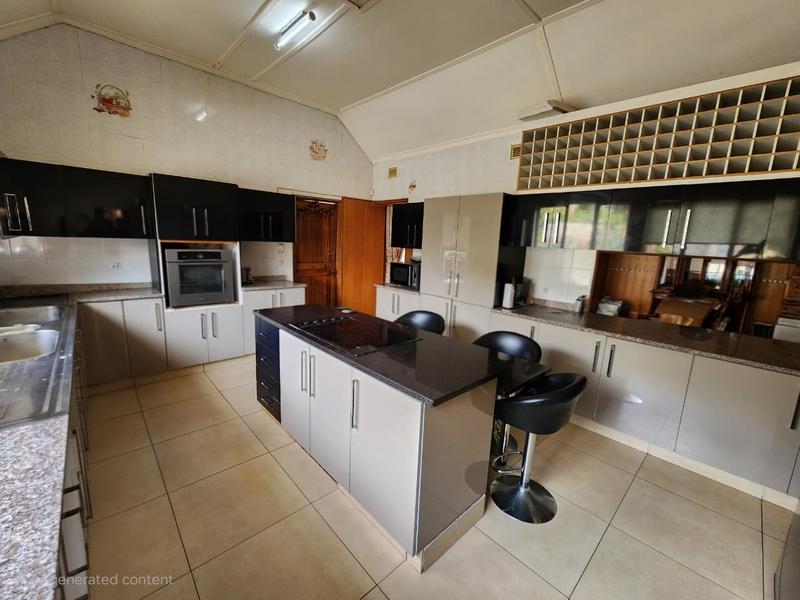 5 Bedroom Property for Sale in Malvern KwaZulu-Natal
