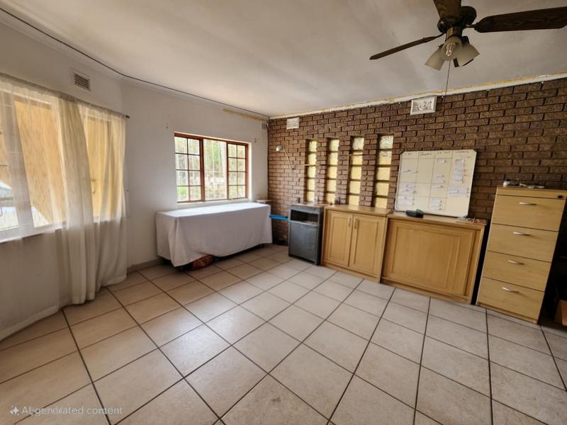 5 Bedroom Property for Sale in Malvern KwaZulu-Natal