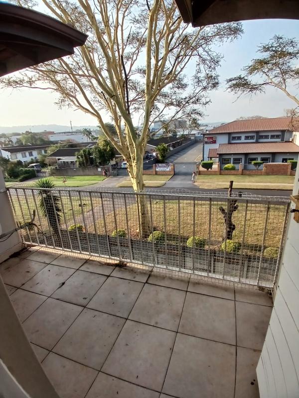 1 Bedroom Property for Sale in Pinetown KwaZulu-Natal