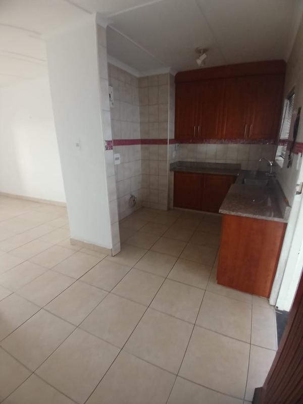 1 Bedroom Property for Sale in Pinetown KwaZulu-Natal