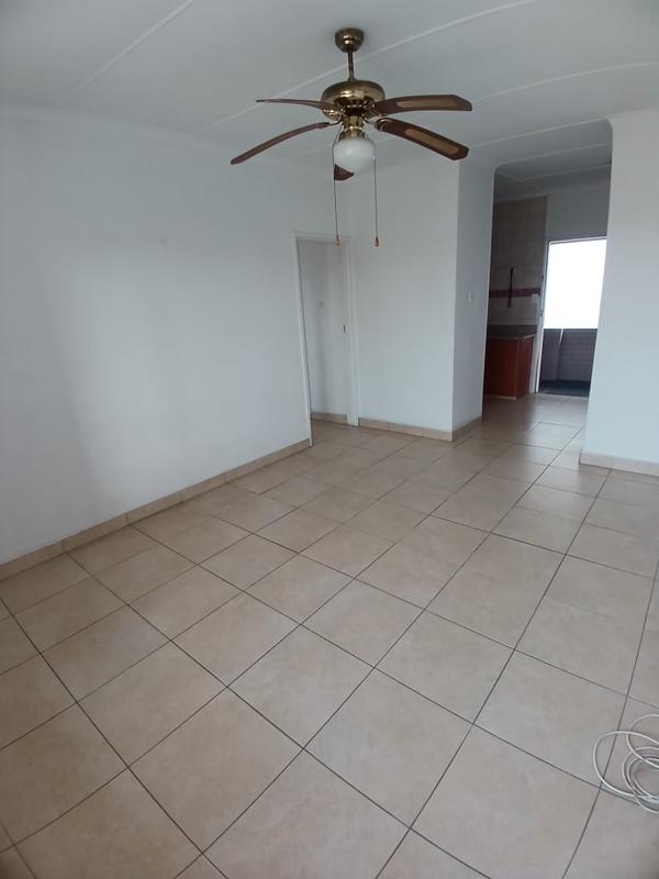 1 Bedroom Property for Sale in Pinetown KwaZulu-Natal