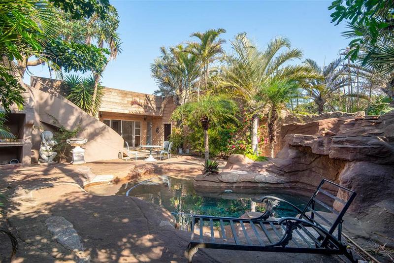 4 Bedroom Property for Sale in Tinley Manor KwaZulu-Natal