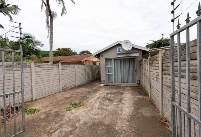 3 Bedroom Property for Sale in Amanzimtoti KwaZulu-Natal