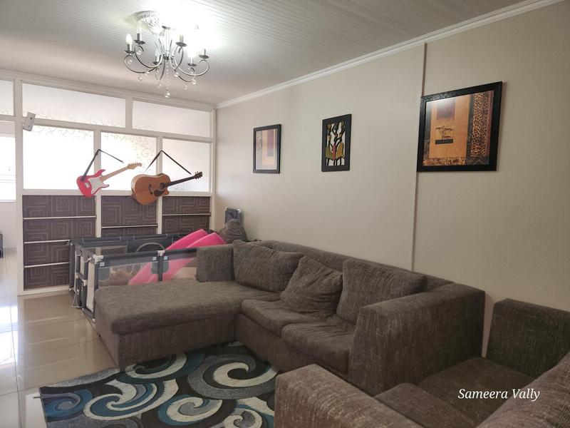 To Let 3 Bedroom Property for Rent in Essenwood KwaZulu-Natal