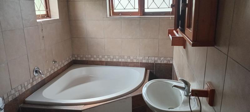 3 Bedroom Property for Sale in Sarnia KwaZulu-Natal