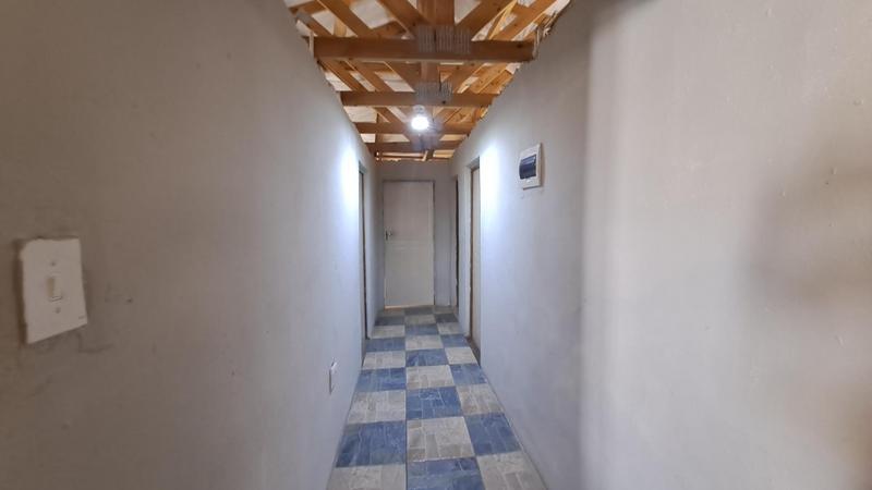 To Let 4 Bedroom Property for Rent in Umlazi KwaZulu-Natal