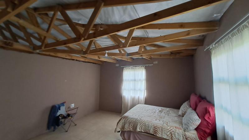 To Let 4 Bedroom Property for Rent in Umlazi KwaZulu-Natal