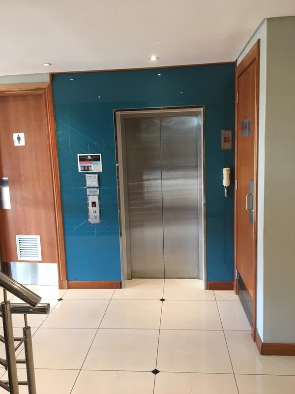 Commercial Property for Sale in Meer En See KwaZulu-Natal