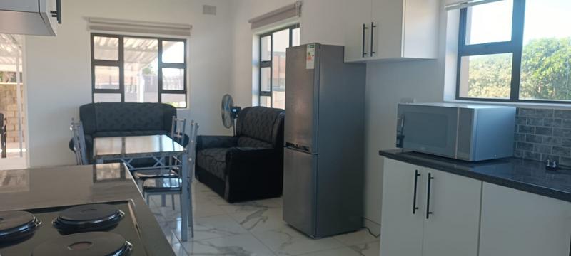 6 Bedroom Property for Sale in Tinley Manor KwaZulu-Natal