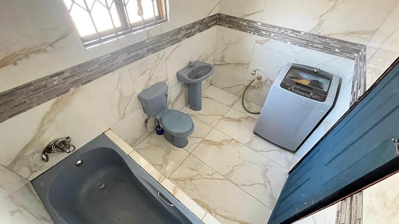 2 Bedroom Property for Sale in Illovo Beach KwaZulu-Natal