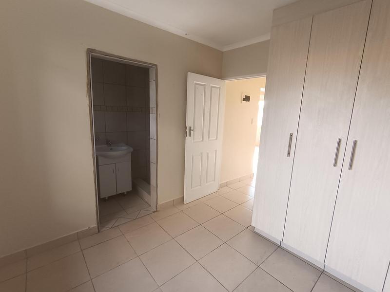 To Let 2 Bedroom Property for Rent in Manaba Beach KwaZulu-Natal