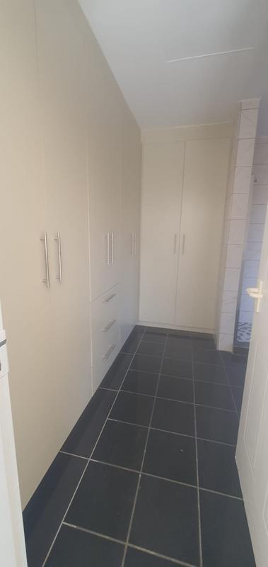 To Let 4 Bedroom Property for Rent in Aviary Hill KwaZulu-Natal