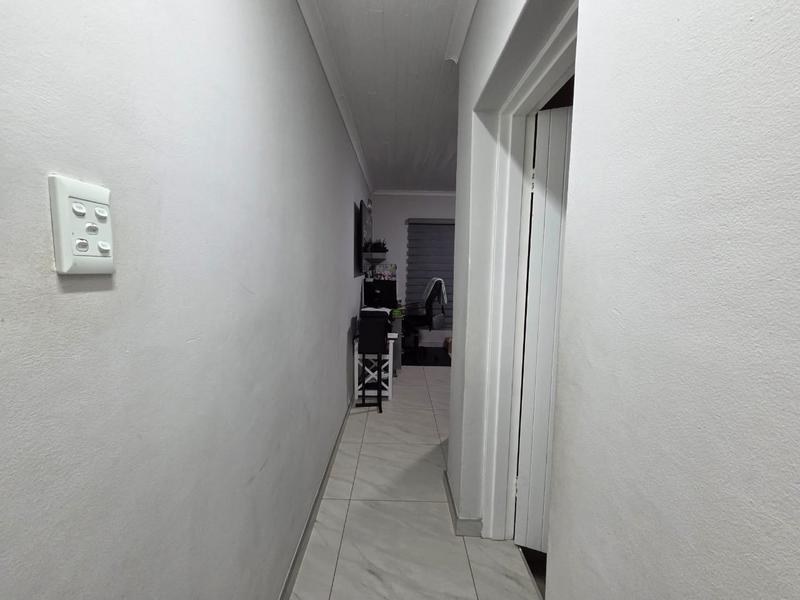 3 Bedroom Property for Sale in Aviary Hill KwaZulu-Natal