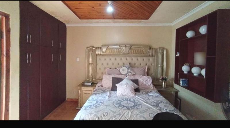 3 Bedroom Property for Sale in Kwamashu KwaZulu-Natal