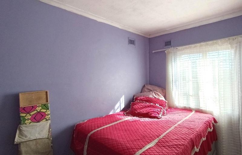 3 Bedroom Property for Sale in Kwamashu KwaZulu-Natal