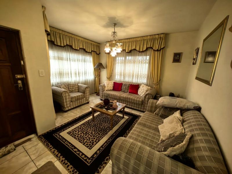 5 Bedroom Property for Sale in Reservoir Hills KwaZulu-Natal