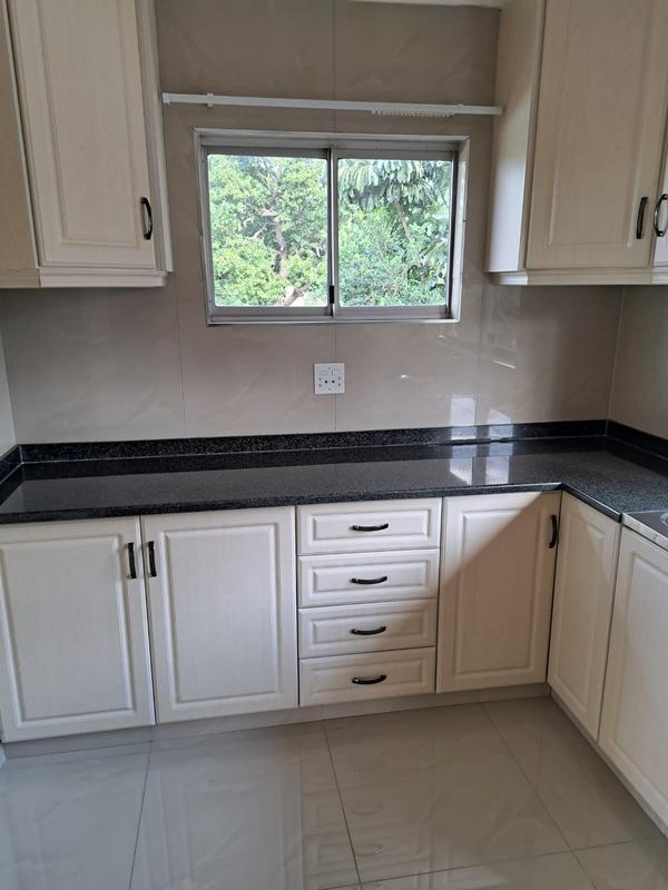 5 Bedroom Property for Sale in Reservoir Hills KwaZulu-Natal