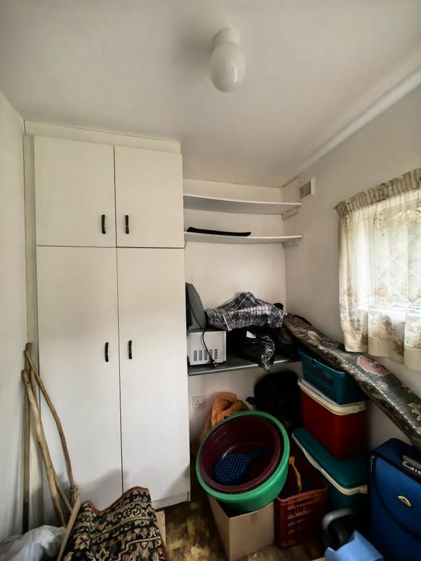 5 Bedroom Property for Sale in Reservoir Hills KwaZulu-Natal