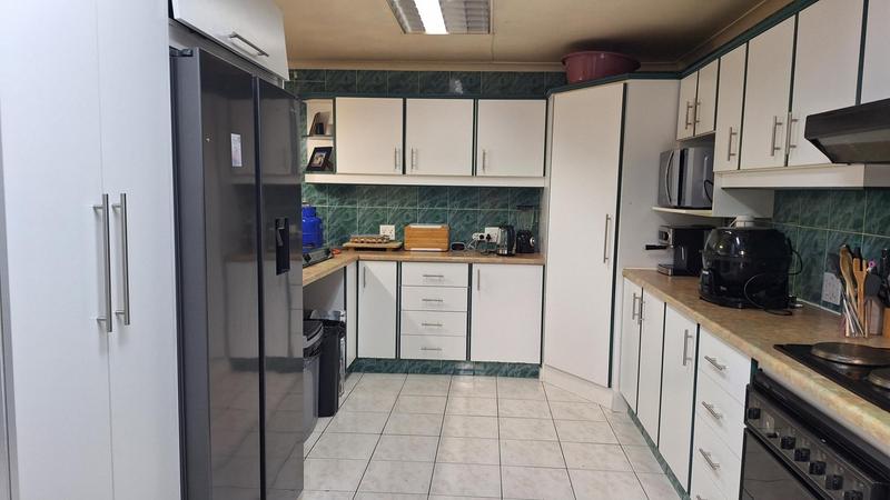 Commercial Property for Sale in Umkomaas KwaZulu-Natal