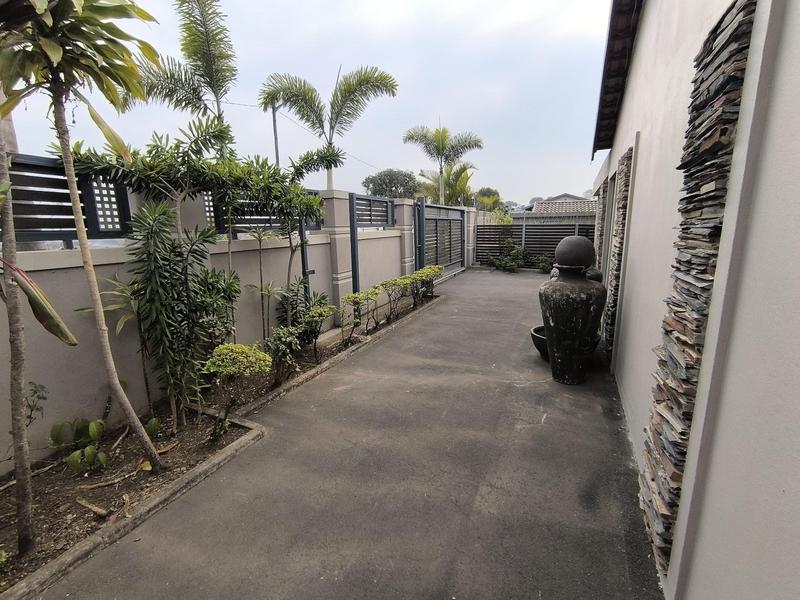 To Let 3 Bedroom Property for Rent in Stonebridge KwaZulu-Natal