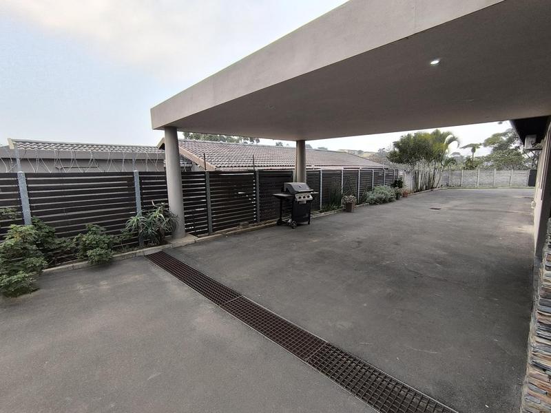 To Let 3 Bedroom Property for Rent in Stonebridge KwaZulu-Natal