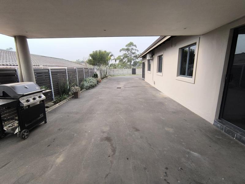 To Let 3 Bedroom Property for Rent in Stonebridge KwaZulu-Natal
