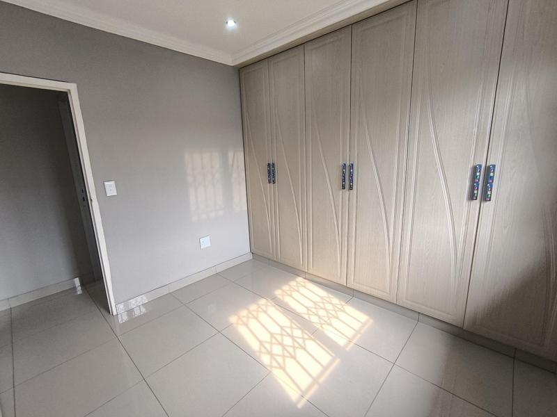 To Let 3 Bedroom Property for Rent in Stonebridge KwaZulu-Natal