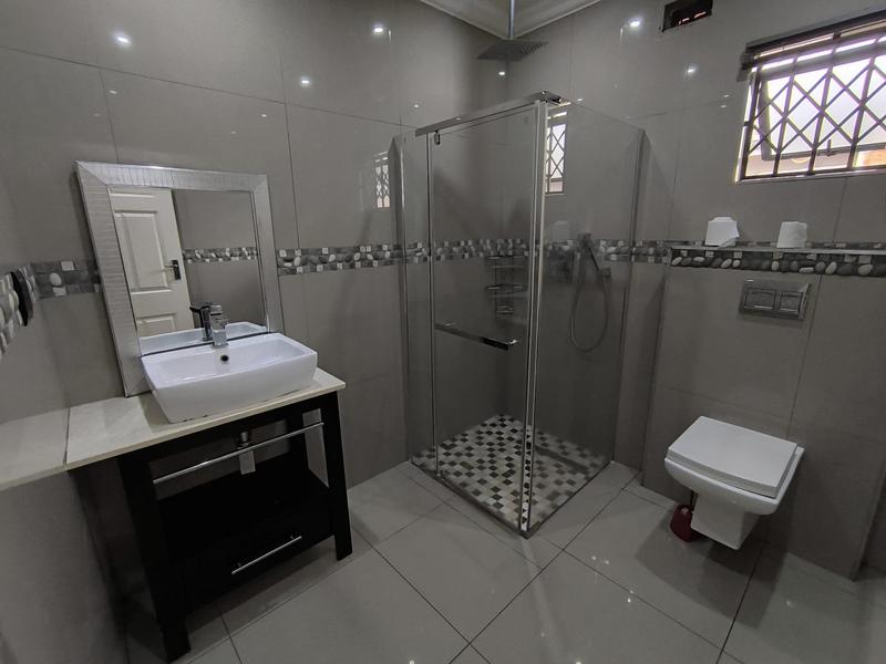 To Let 3 Bedroom Property for Rent in Stonebridge KwaZulu-Natal