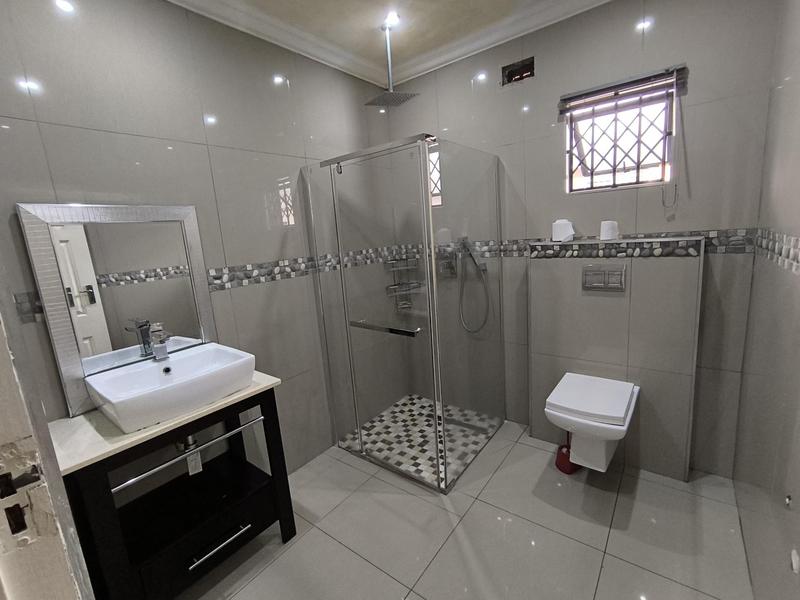 To Let 3 Bedroom Property for Rent in Stonebridge KwaZulu-Natal