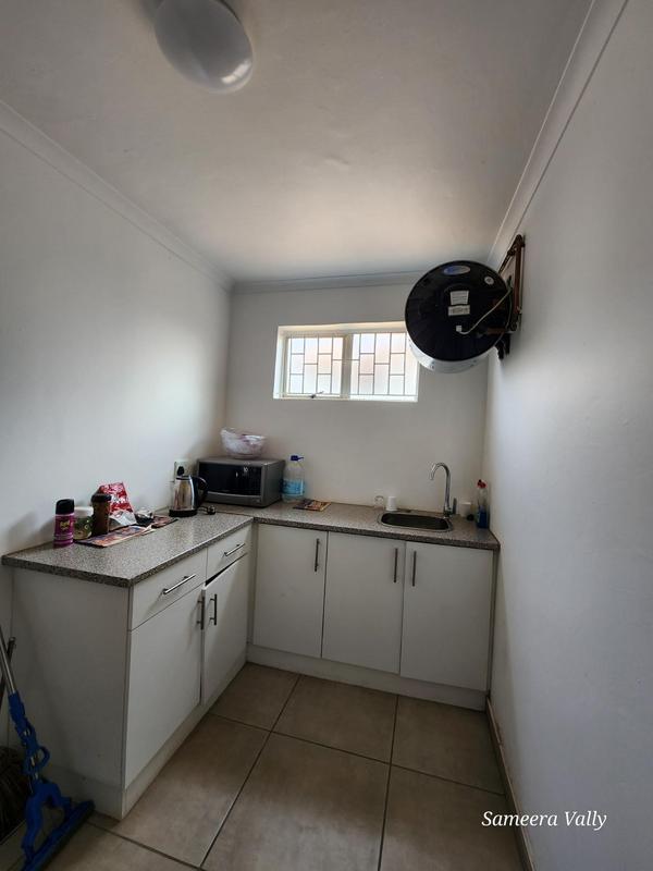 To Let commercial Property for Rent in Overport KwaZulu-Natal
