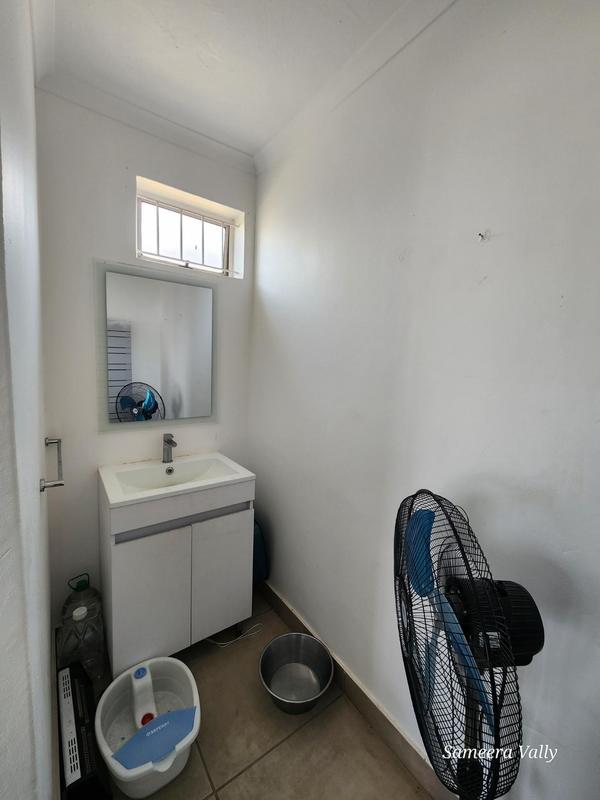 To Let commercial Property for Rent in Overport KwaZulu-Natal