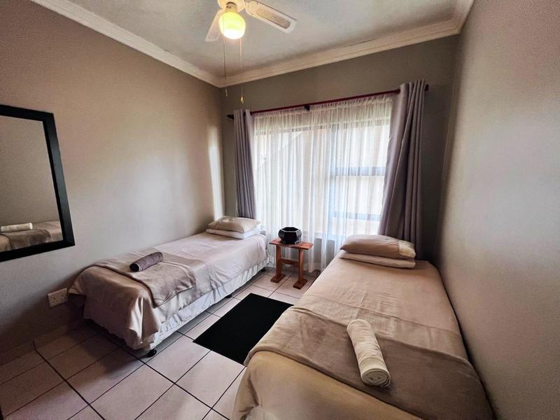 To Let 3 Bedroom Property for Rent in Uvongo Beach KwaZulu-Natal