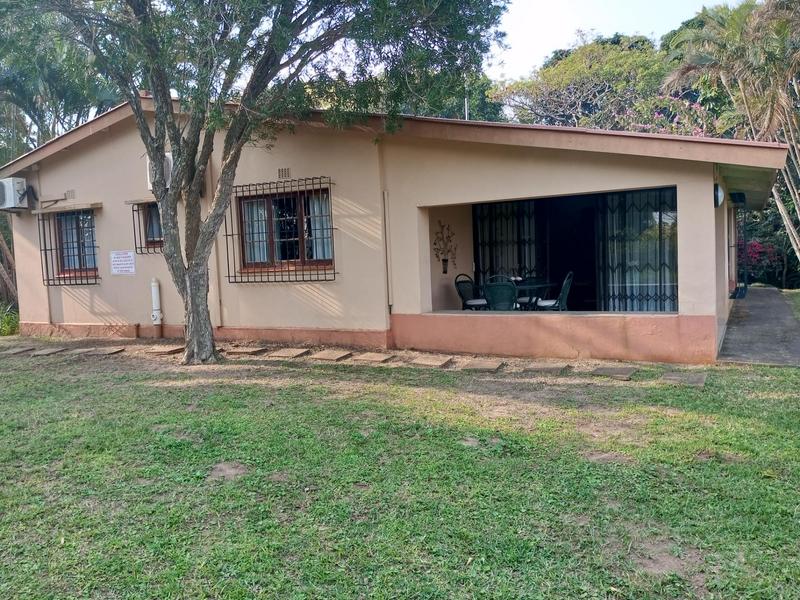 6 Bedroom Property for Sale in Leisure Bay KwaZulu-Natal